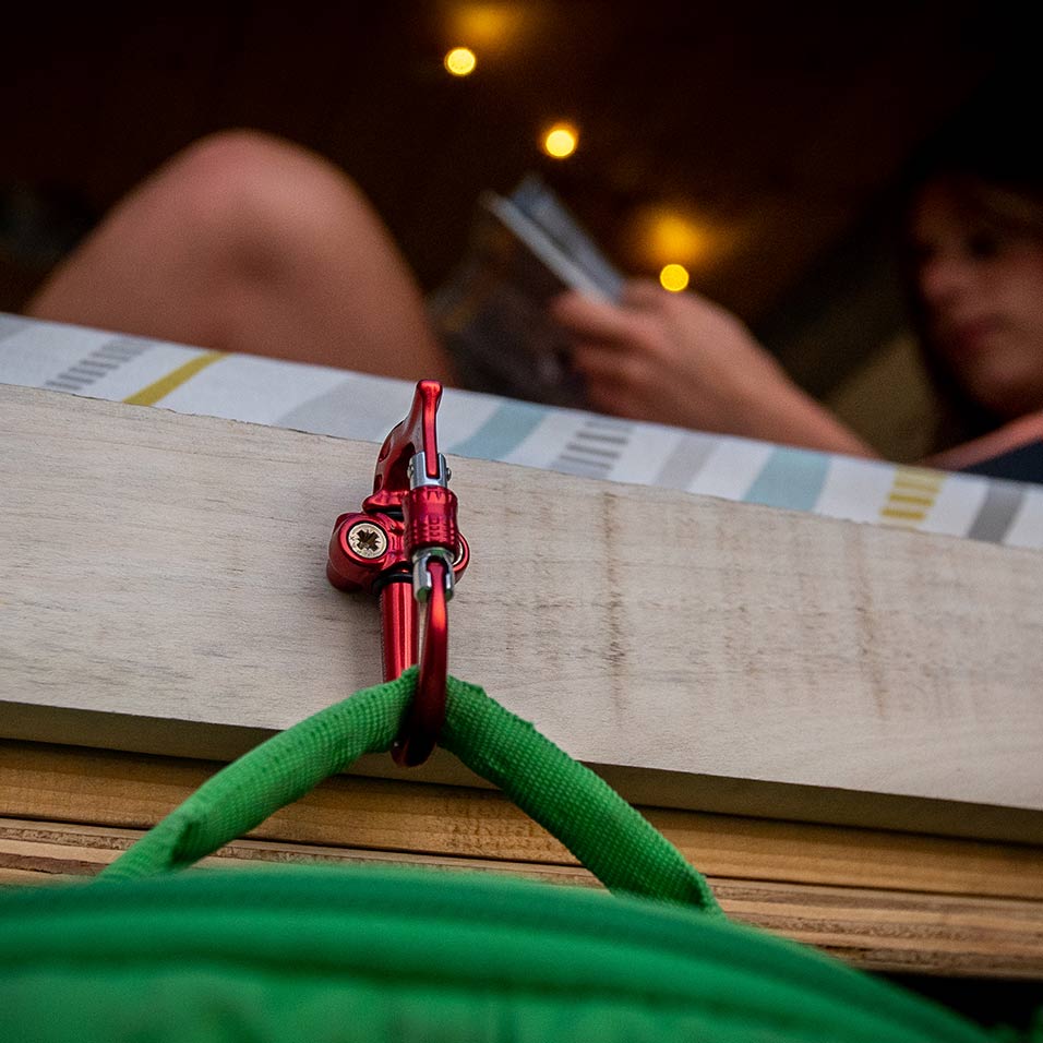 DMM Micro Vault Red Storage Hook