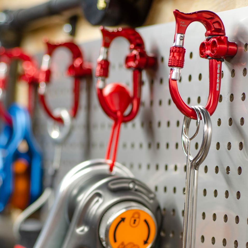 DMM Micro Vault Red Storage Hook