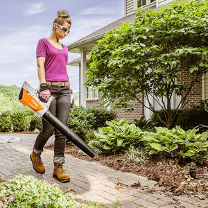 Soplador de hojas inalámbrico a batería Stihl BGA 45 (4513-011-5902-US)